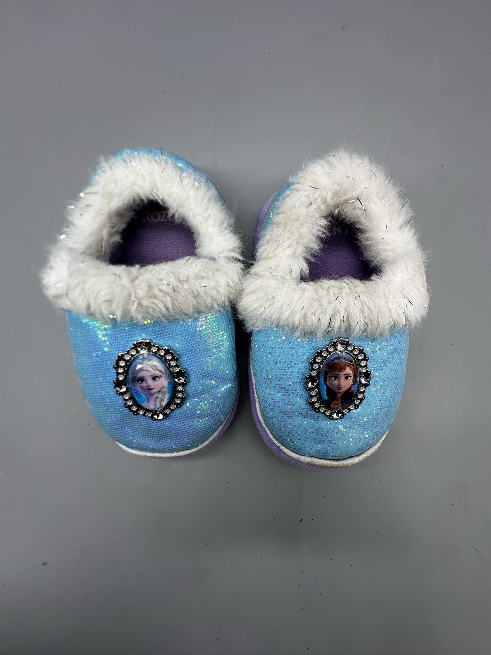 Disney Frozen toddler girls' sequin slippers